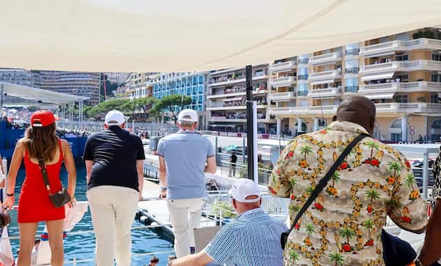 VIP Harbour Club Yacht 30 m